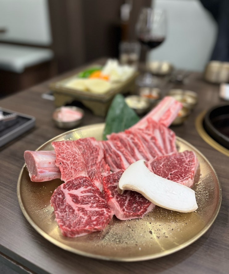  여의도 룸식당 여운관 | 한우구이에 솥밥 | 여의도역 맛집 회식 추천
