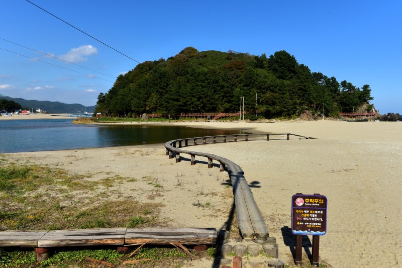 덕산해변
