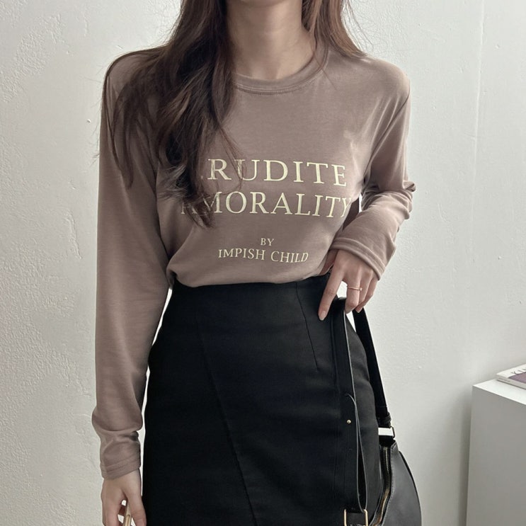  겨울 필수템! 기모 이너티로 완벽한 레이어드 코디 완성하기