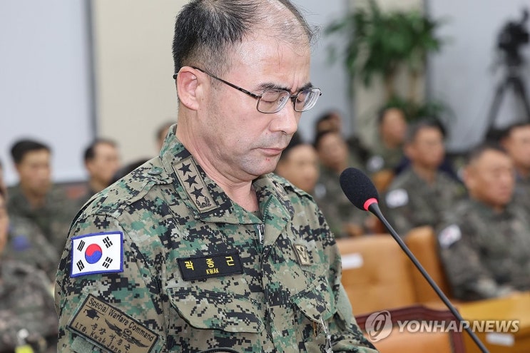 '尹계엄 공모·공포탄 건의' <b>곽종근 특전사령관</b> 검찰 <b>구속</b>영... 