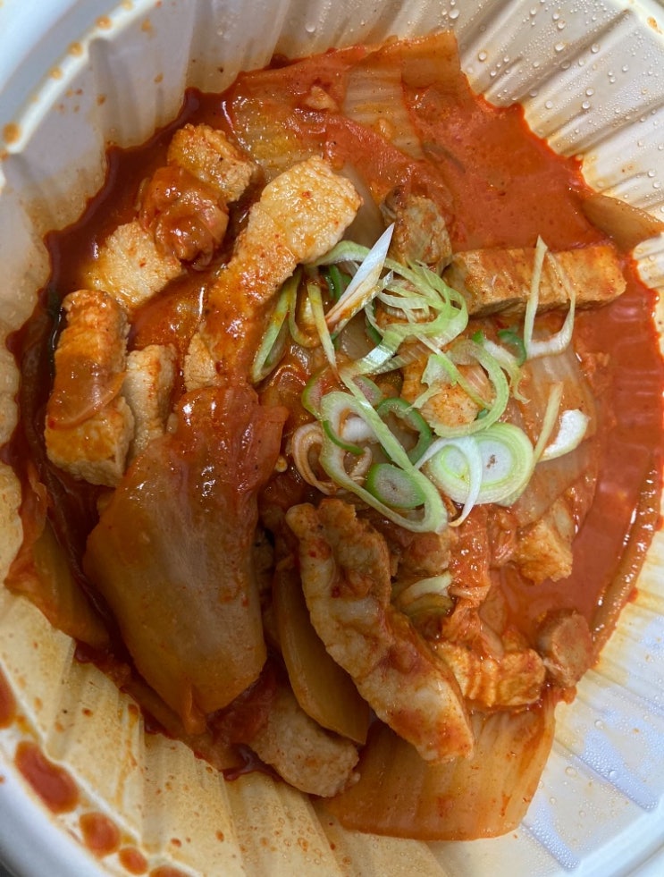  배민 리뷰 1,300개 넘는 사람이 가장 많이 주문한 음식은? 김치찜은못참지