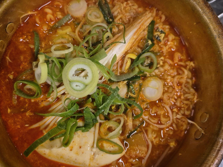  시험 스트레스를 날려주는 완벽한 고기 맛집, 목포 김연탄