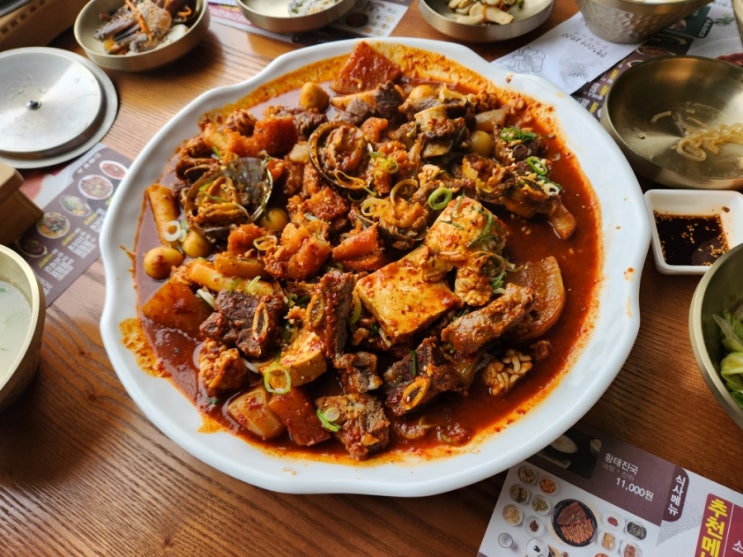 대구 수성못과 함께하는 황태 전문 맛집 '황태풍경 수성점' 황태전복갈비찜 정식 후기 대구 수성못과 함께하는 황태 전문 맛집 '황태풍경 수성점' 황태전복갈비찜 정식 후기