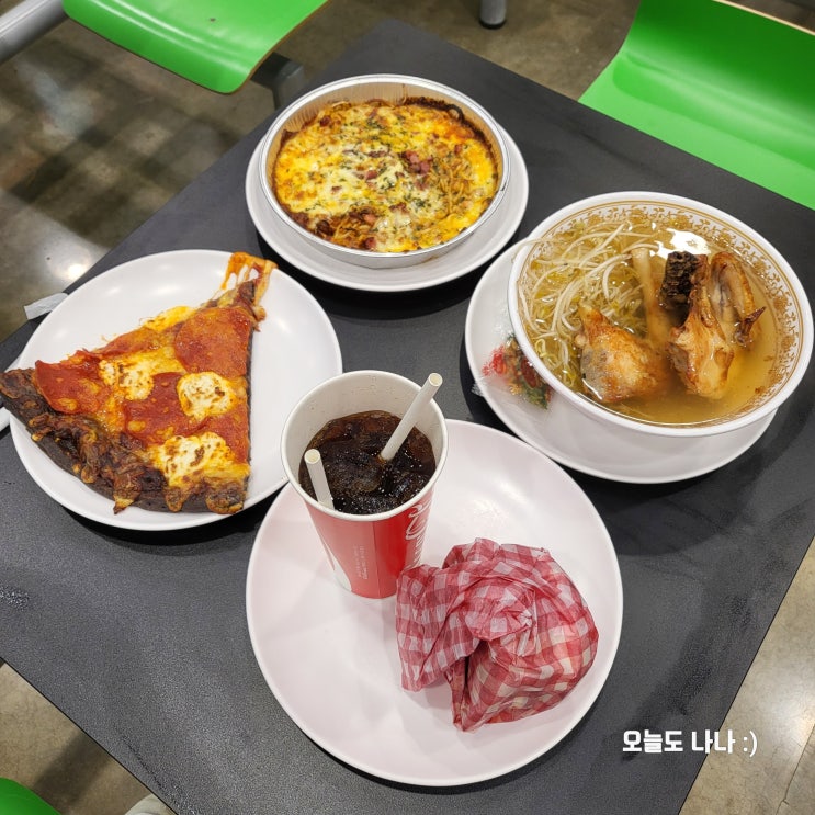  트레이더스 푸드코트 추천 메뉴! 리코타 페퍼로니 피자, 닭반마리 쌀국수, 치즈 오븐 스파게티, 더블미트치즈버거 세트까지! :)