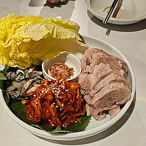 [미로식당 味盧食堂] 홍대 - 이 동네를 찾는 이유