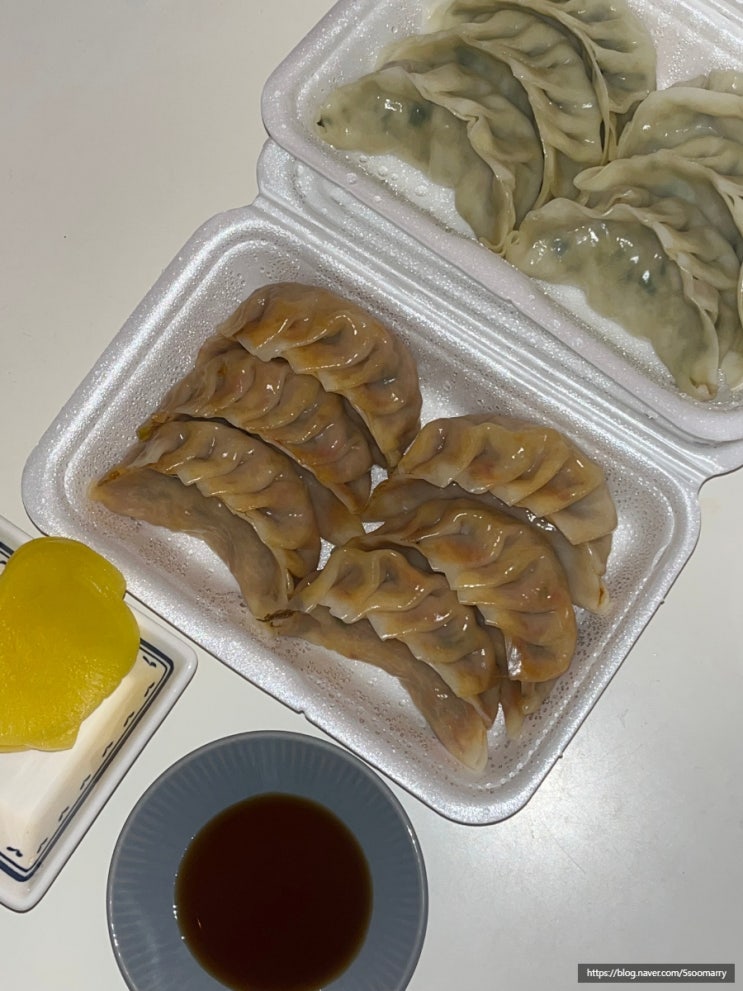  관악구 신림동 맛집 김기철의 장수왕만두 김치 고기