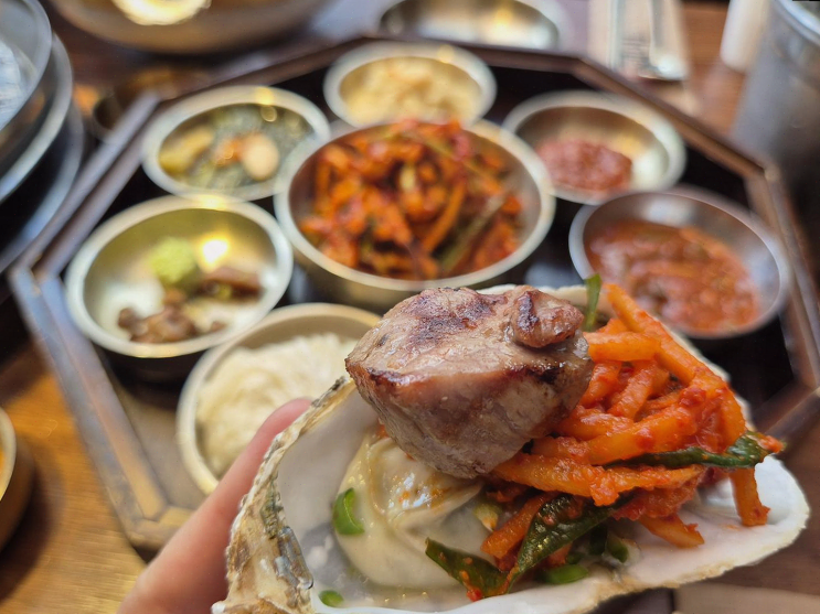  함돈 정왕본점, 다양한 돼지고기 맛과 아늑한 분위기가 매력의 정왕동 맛집