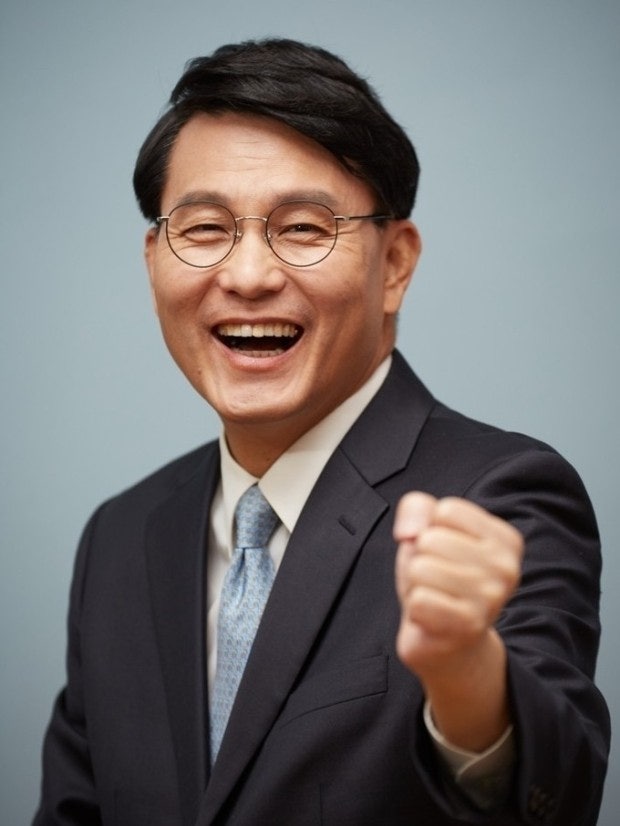 푸르밀 사위 윤상현 신경아