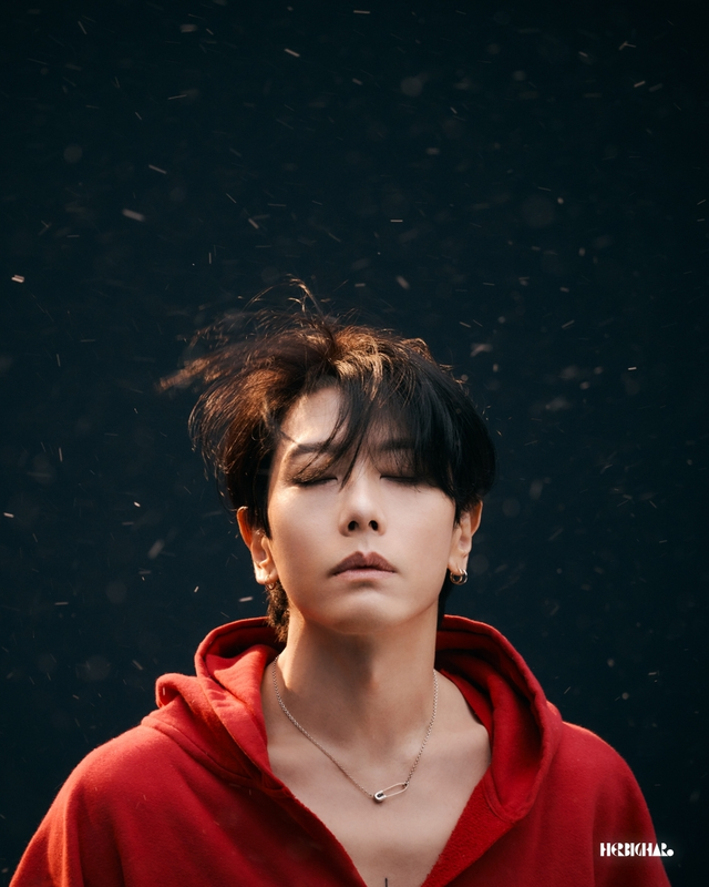 <b>박효신</b>, <b>신곡</b> '<b>히어로</b>' 발표… 위로·희망 메시지