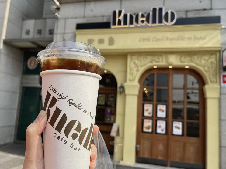  [송리단길] 체코 전통 디저트 맛볼 수 있는 송리단길 카페, 끄네들로