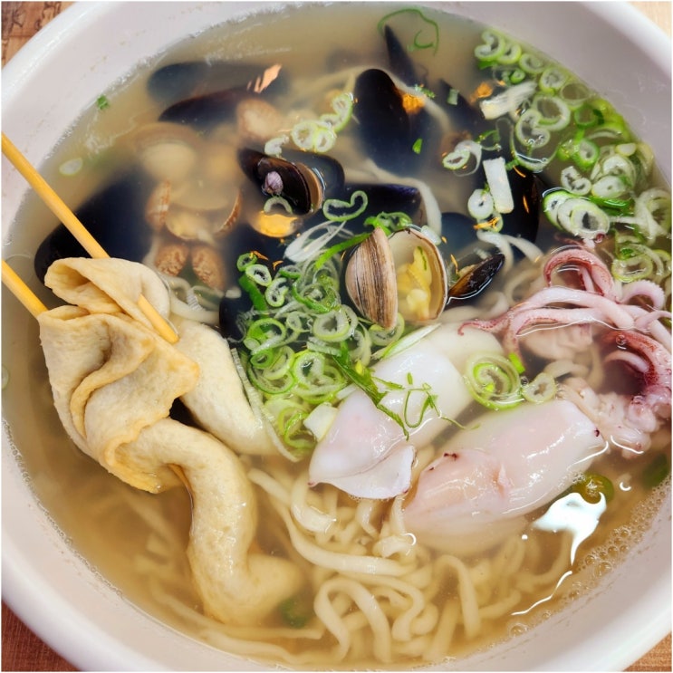  부산역 맛집, 만두보다 내가 강력 추천하는 칼국수