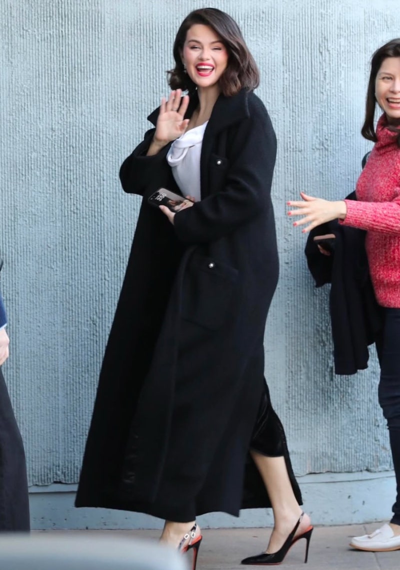 스타들의 어린 시절이 궁금하다면, 마일리 사이러스, 셀레나 고메즈 등등 디즈니 출신 스타는 누가 있을까? [디즈니 플러스 틴시트콤] :  네이버 블로그, image size:800x1139