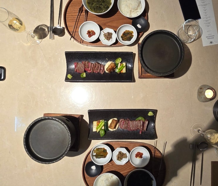  광화문 점심 맛집 브런치 회식 서울 한우 오마카세 룸식당 예약 경복궁역 근처 '우아라'