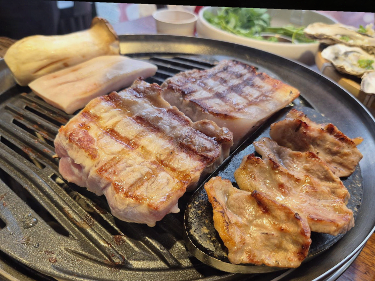  함돈 정왕본점, 육즙 가득한 목살에 감동의 스페셜을 경험하세요