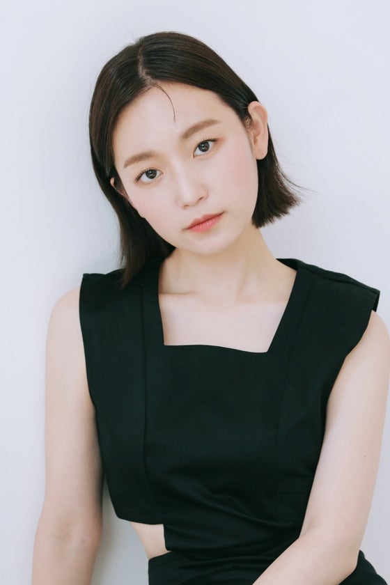 배우 김슬기, 10주년 연극 ‘꽃의 비밀’로 무대 복귀