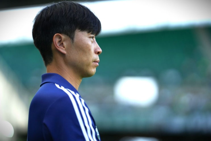 [공홈] <b>전북</b>현대, <b>김두현 감독</b>과 짧은 여정을 마무리하다