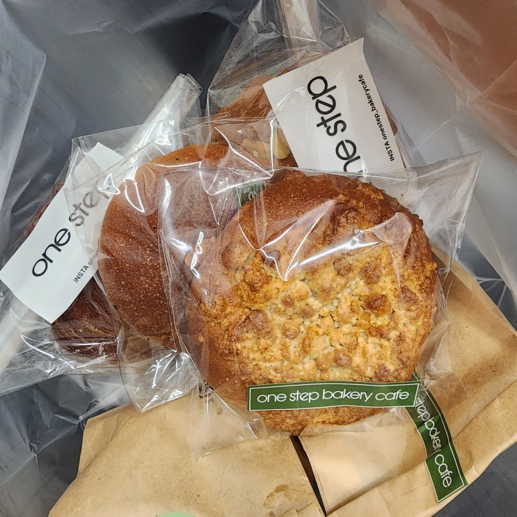  부산 북구 덕천동 빵 천국 베이커리 카페 [원스텝베이커리]