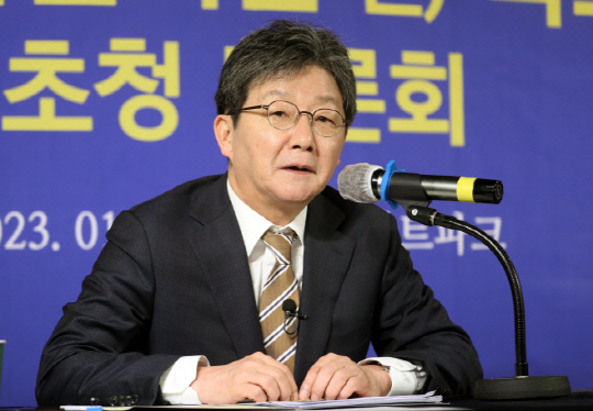 <b>조경태</b>  '<b>한동훈</b> 대표 쫒겨난 것'  /  '국민의힘 8년전 탄핵에서... 