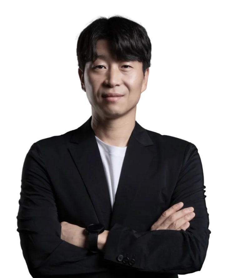 <b>전북</b>현대 <b>김두현 감독</b>과 <b>결별</b>
