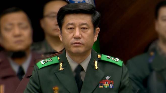 경찰, 전직 <b>정보사령관 구속영장</b>…"포고령 작성 등 관여"