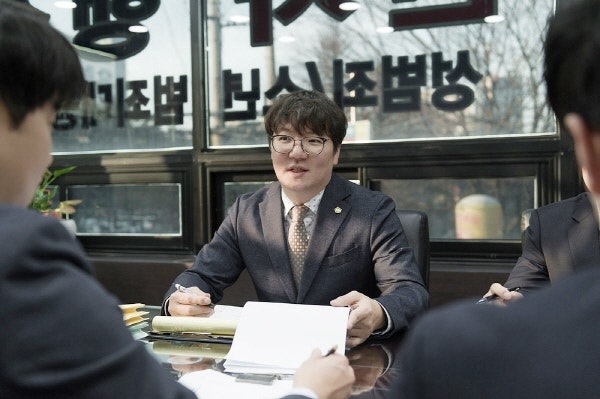 [블로그한정] 유성춘변호사 1:1 맞춤 솔루션 커피한잔 대접하겠습니다. 관련 사진