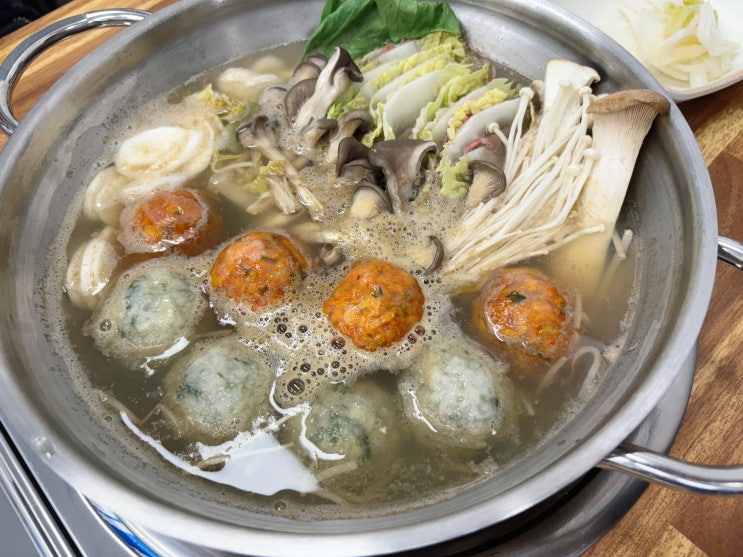  어린이대공원 맛집 정문 근처 '굴림샤브&콩국수'에서 즐긴 따뜻한 한 끼