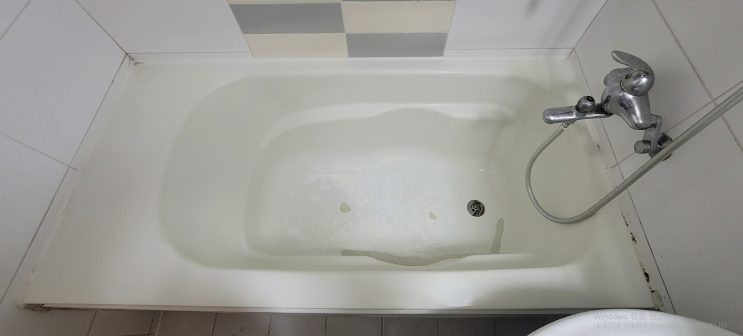  경산 강산애 아파트 욕조 파손? 새 욕조로 바꿔 쾌적함과 누수를 막으세요!