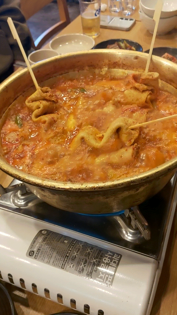  종로 최고 가성비는 바로 이곳! 맛과 가격 모두 잡은 구이와찌개, 점심식사 안내