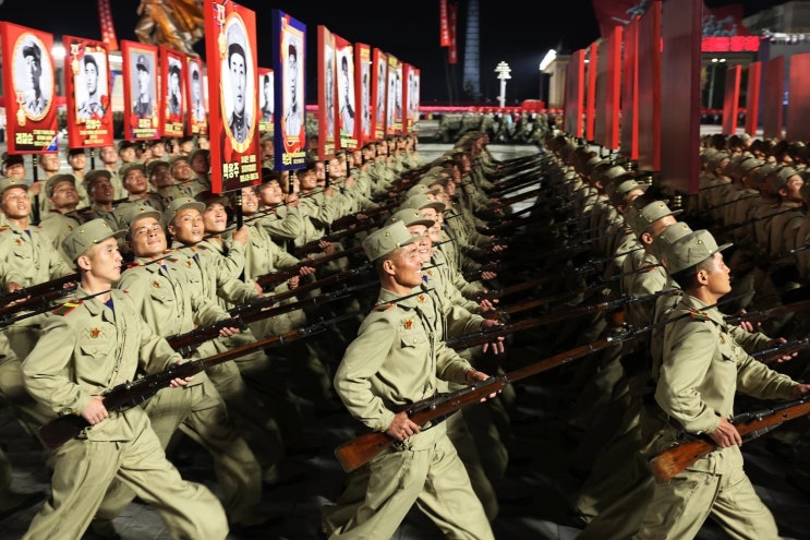 영자신문, 무방비 상태의 <b>북한군</b>, <b>우크라이나</b> 전쟁, Troop - 군대