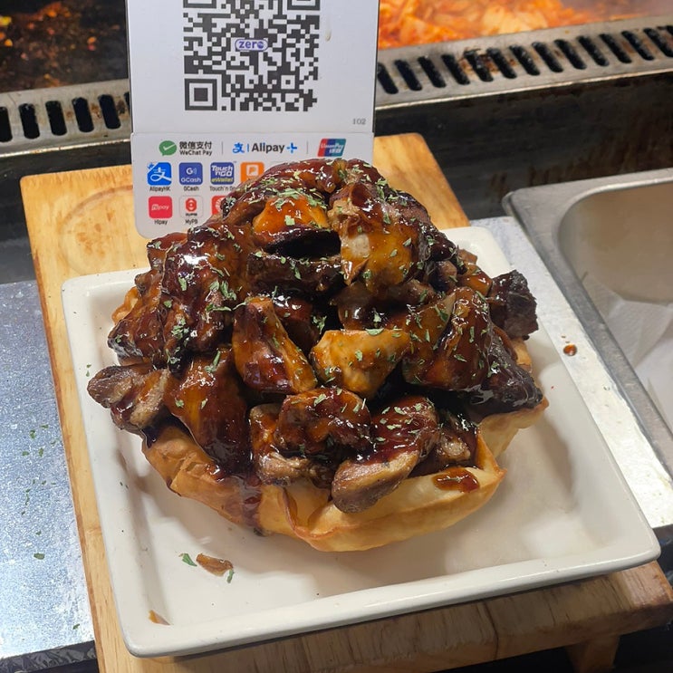  제주 동문야시장 먹거리 후기 전복김밥,동문어묵,빵돼구이 등