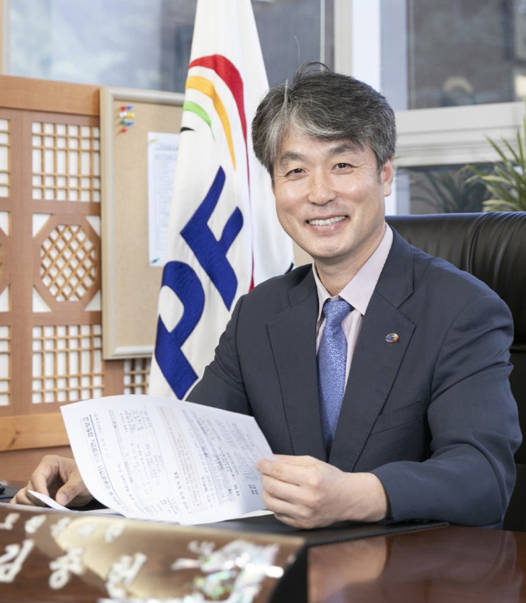 김중헌 <b>태권도진흥재단</b> 이사장 “지속 가능한 <b>태권도</b> 공공가치... 