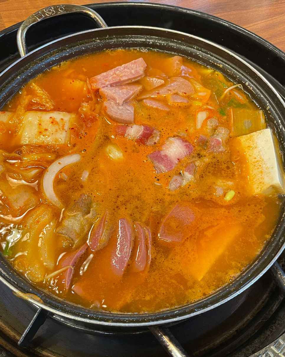 이선생짜글이 상암점 사진 1