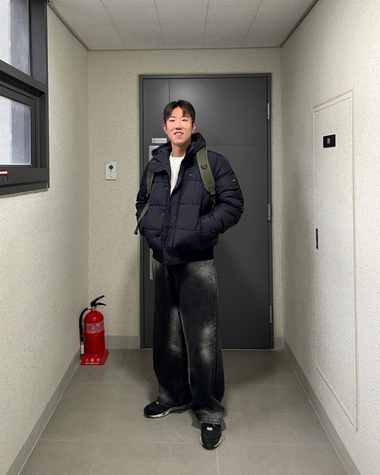  출근룩 패딩 안에 뭐 입을지 고민이신 분? 남자 겨울 아우터 코디 추천 타미힐피거