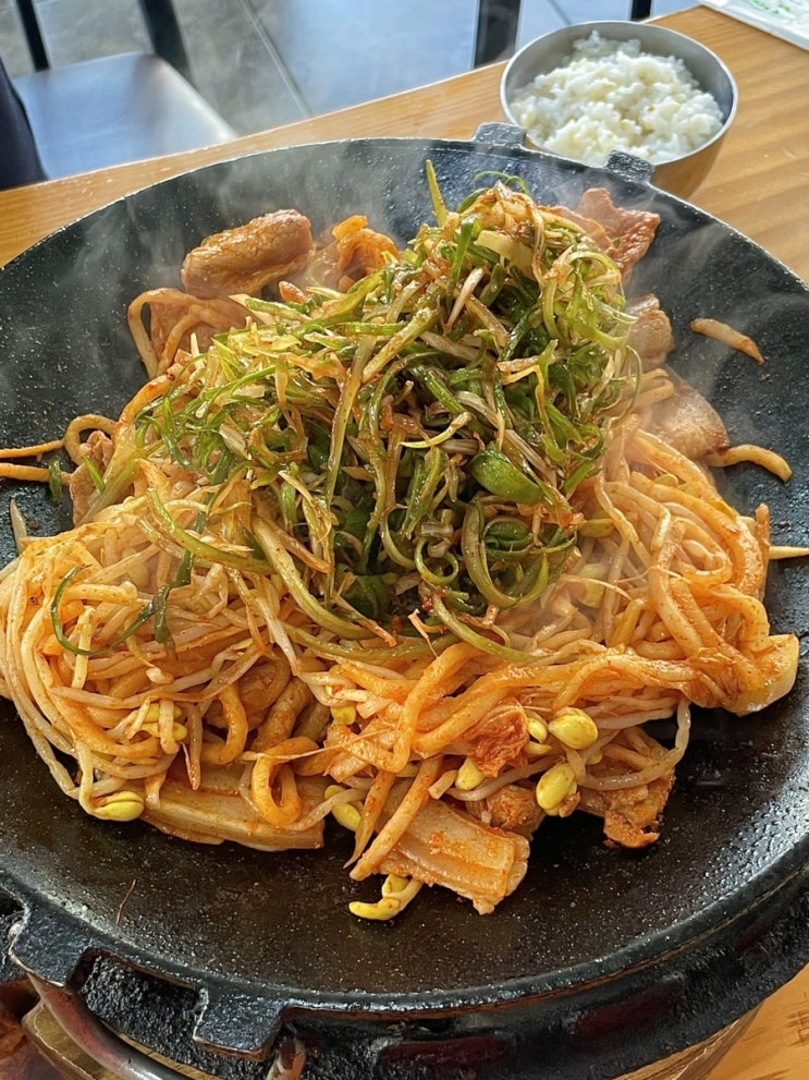  제주 서귀포 맛집 용이식당 가성비 좋은 두루치기