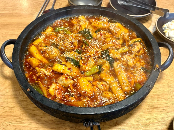 광안리맛집 돌닭 모임하기 좋은 닭볶음탕 맛집 광안리맛집 돌닭 모임하기 좋은 닭볶음탕 맛집