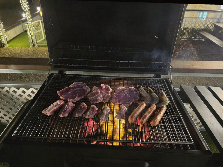  가평애견펜션에서의 첫 가족 여행, 낭만적인 야경에 감동했어요!