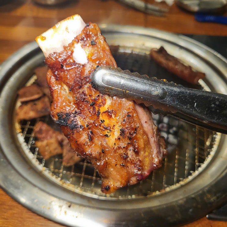 금정역 AK 근처 맛집 넓은 식당 연단 금정역 AK 근처 맛집 넓은 식당 연단