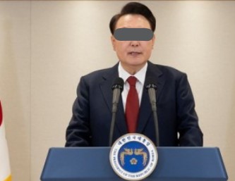 <b>윤석열</b>, 작년 12월 ‘<b>계엄</b>밖에 없지 않냐’ 말했다···<b>여인형</b>... 