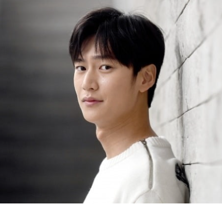1박2일 이번엔 <b>나인우 군면제</b> 논란 라비에 이어 또?