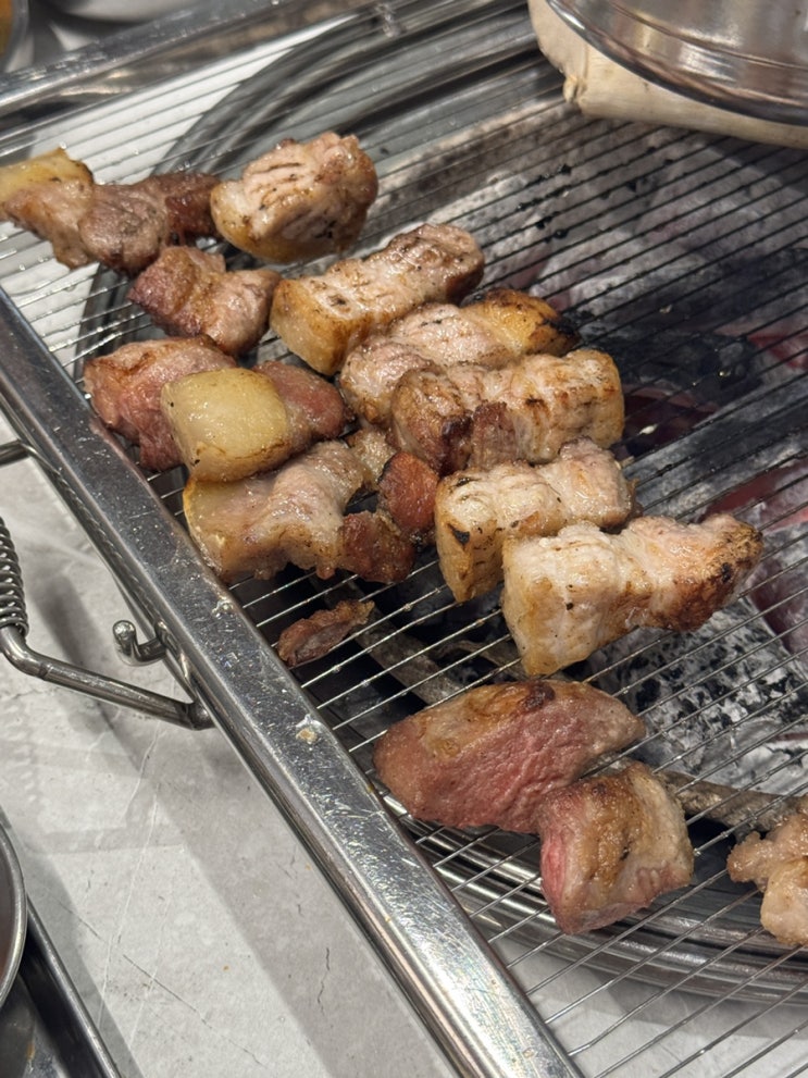  성복역 근처 삼겹살 맛집 성복동집 주차 가격 콜키지프리