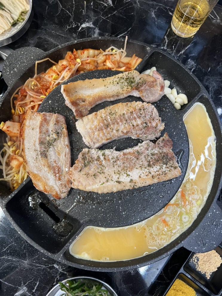  [부산맛집] 남포동 삼겹살 전문점 “주전자” 가성비 회식이나 연말 단체모임으로 딱인 집 (계란찜, 김치찌개, 라면 무한 리필가능)