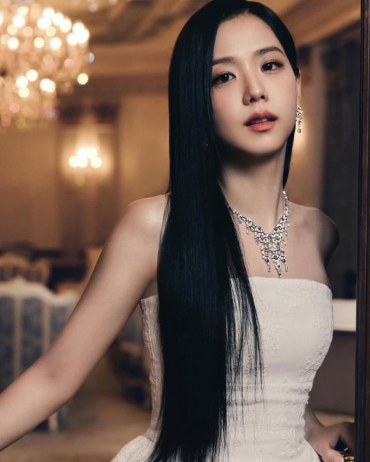 <b>블랙핑크</b> 지수 실물 , 장원영 제치고 세계미녀 1위 그럼 <b>로제</b>는?