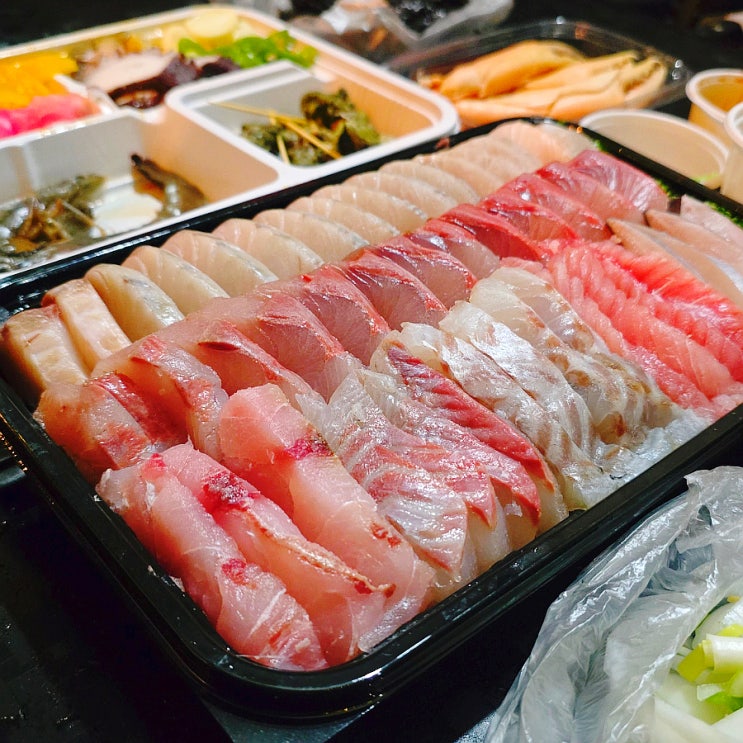  여수 선어회 맛집 장안선어마을에서 모듬 선어회 포장 후기