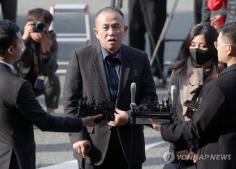 황금폰에서 <b>카톡</b> 15만여 개 나와"…남상권 "<b>홍준표</b>-<b>명태균</b>... 