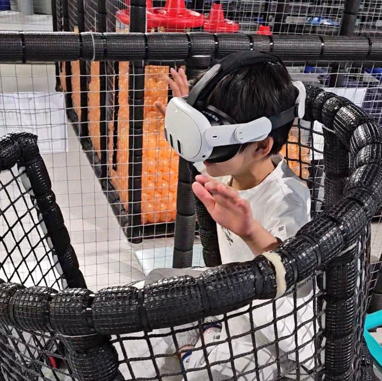  아이파크몰 용산점 챔피언1250X : 어린이 XR 증강현실 체험 대형키즈카페