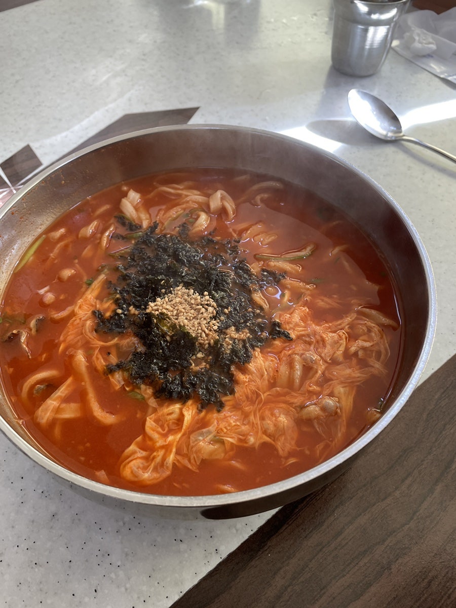 공주얼큰이칼국수 신계점 사진 4