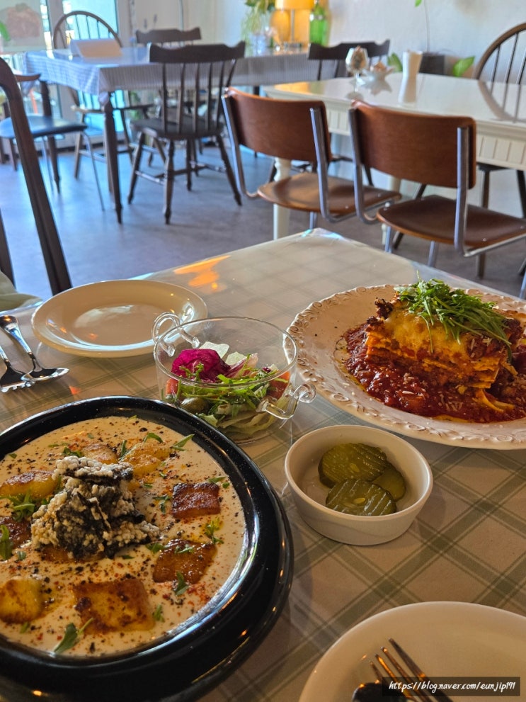  동해 맛집 Bistro E-do 비스트로이도 저녁에도 좋지만 낮에도 좋다