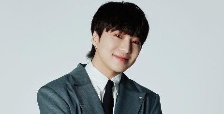 강승윤, 전역의 기쁨 속 팬들과의 따뜻한 만남! 프로필 나이 키 가족 학력 MBTI 인스타그램 전....