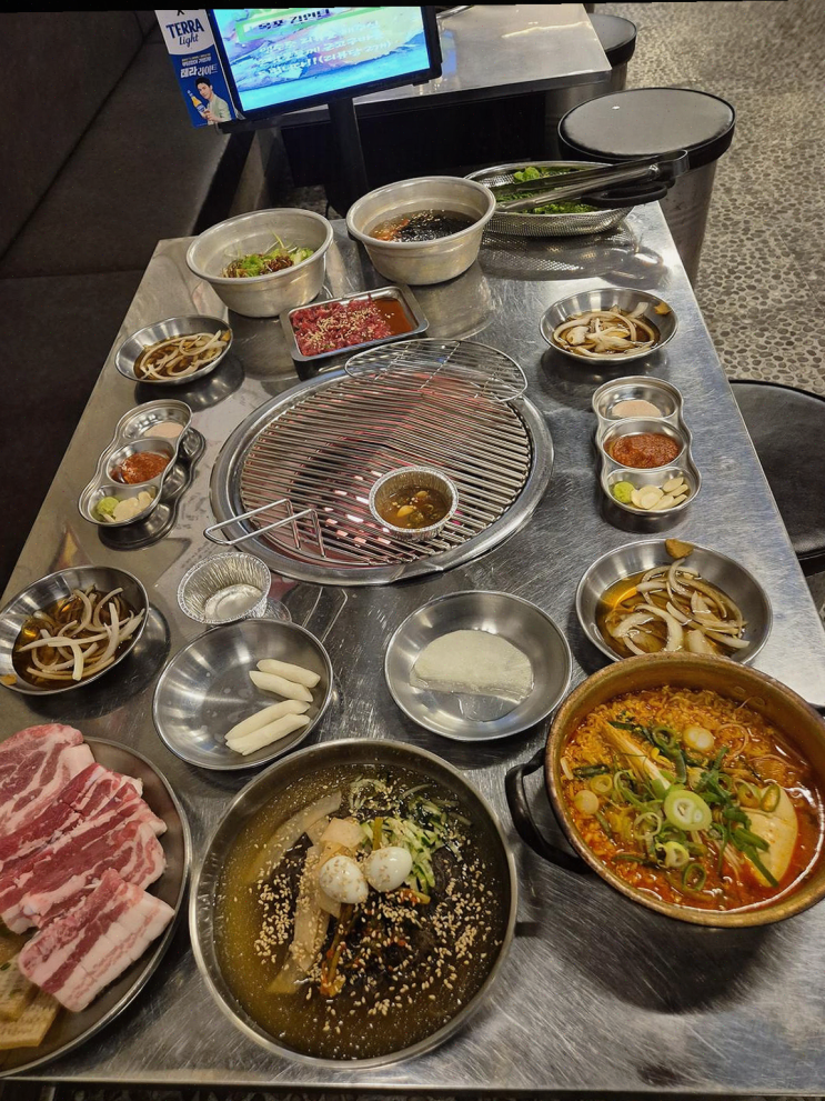  김연탄, 따뜻한 연탄불로 즐기는 맛있는 고기! 목포 고기집