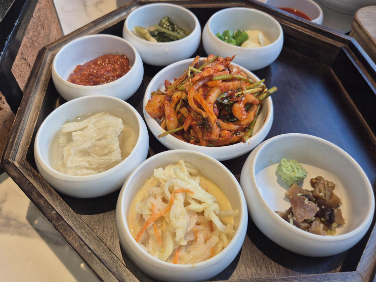  배곧맛집 함돈 배곧직영점, 제주 오겹살과 반찬이 완벽한 경험